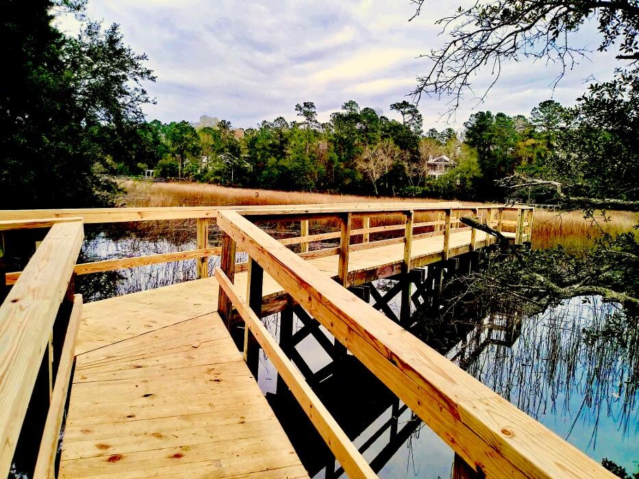 Images Harborview Decks & Exteriors