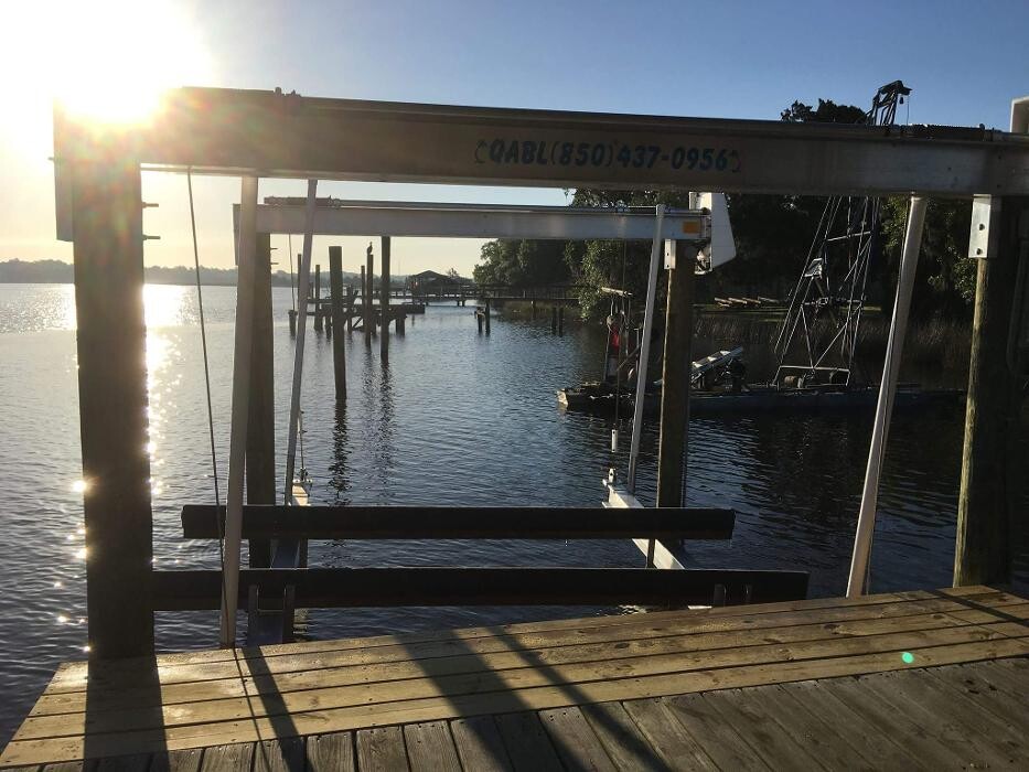 Images Harborview Decks & Exteriors