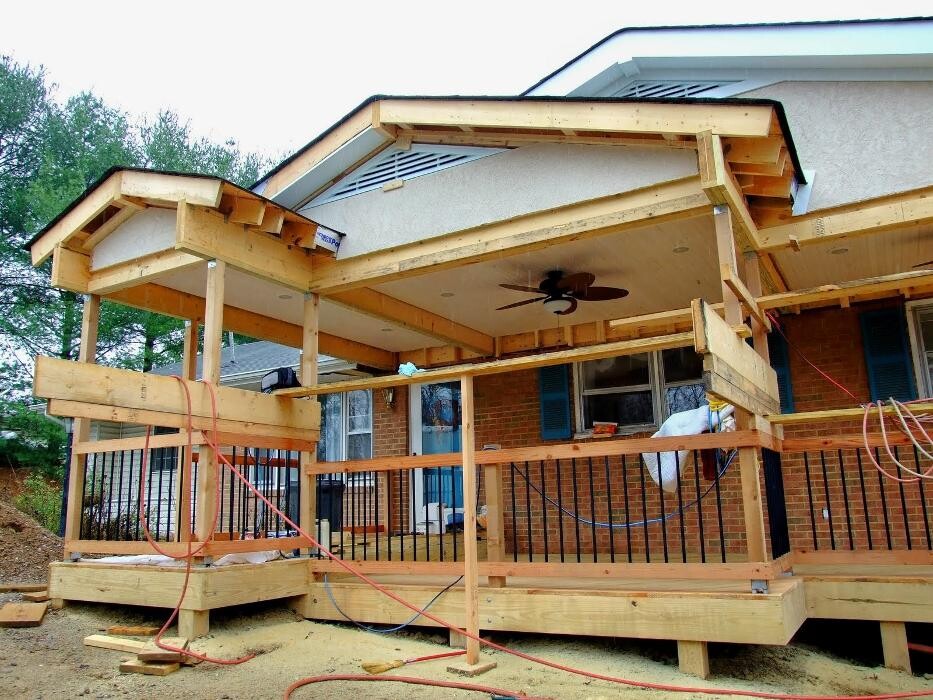 Images Harborview Decks & Exteriors