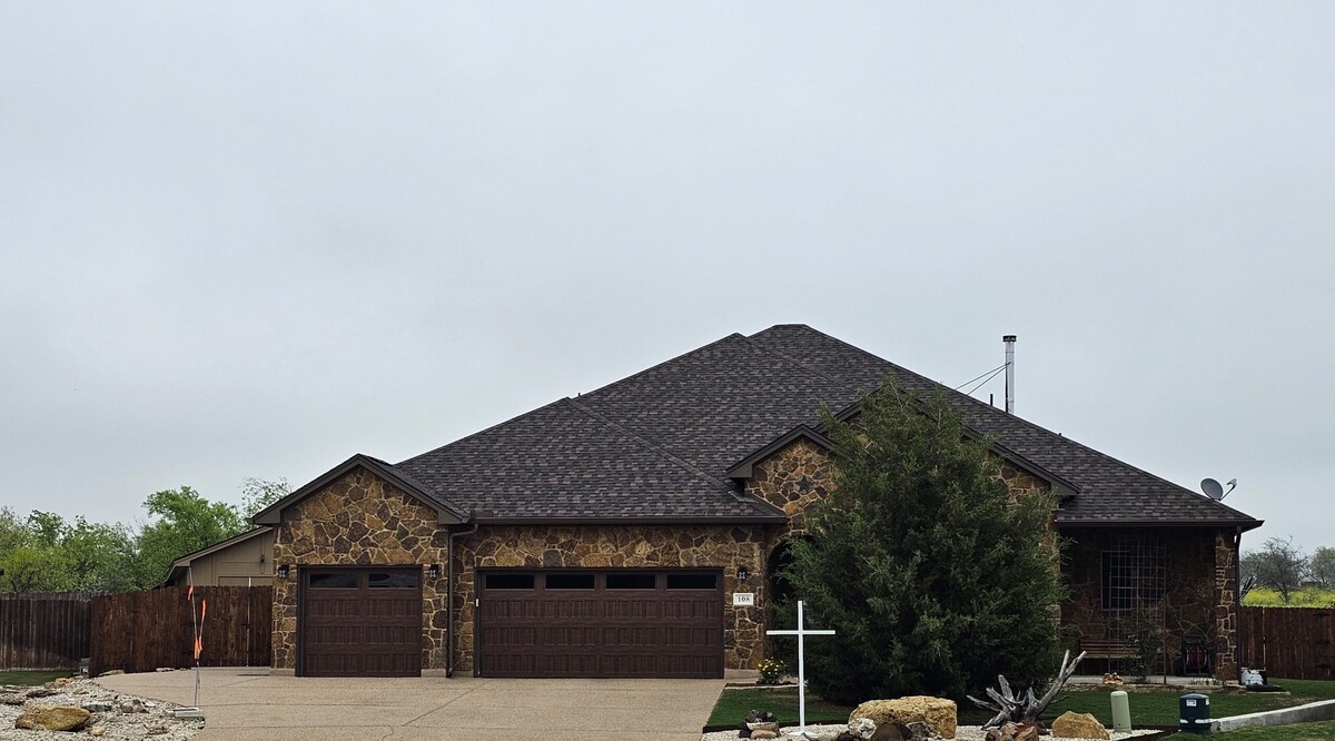 Images Hall's Roofing & Sheet Metal