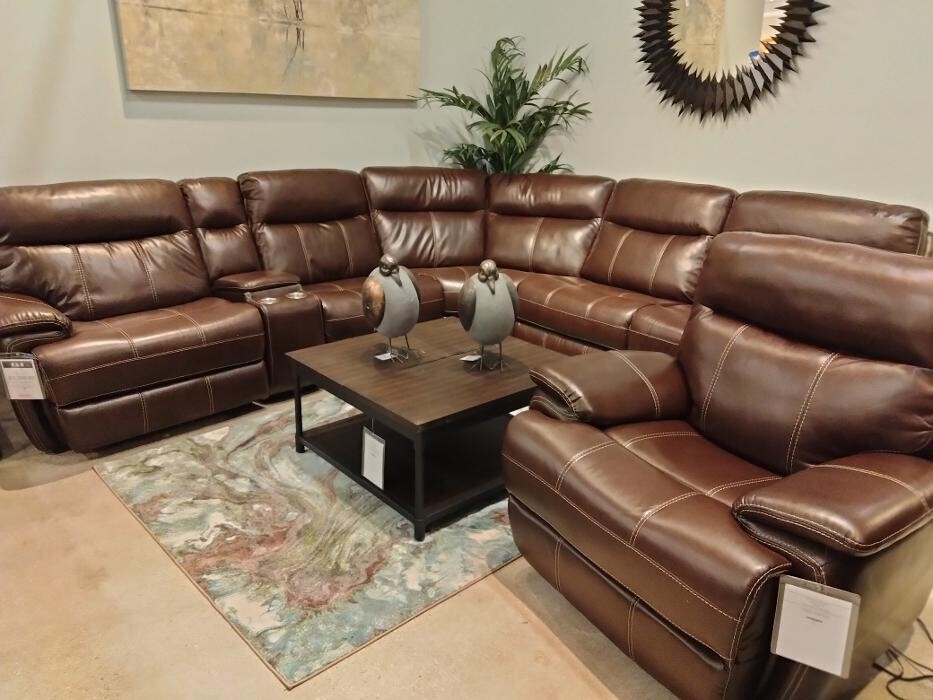 Images Regency Furniture