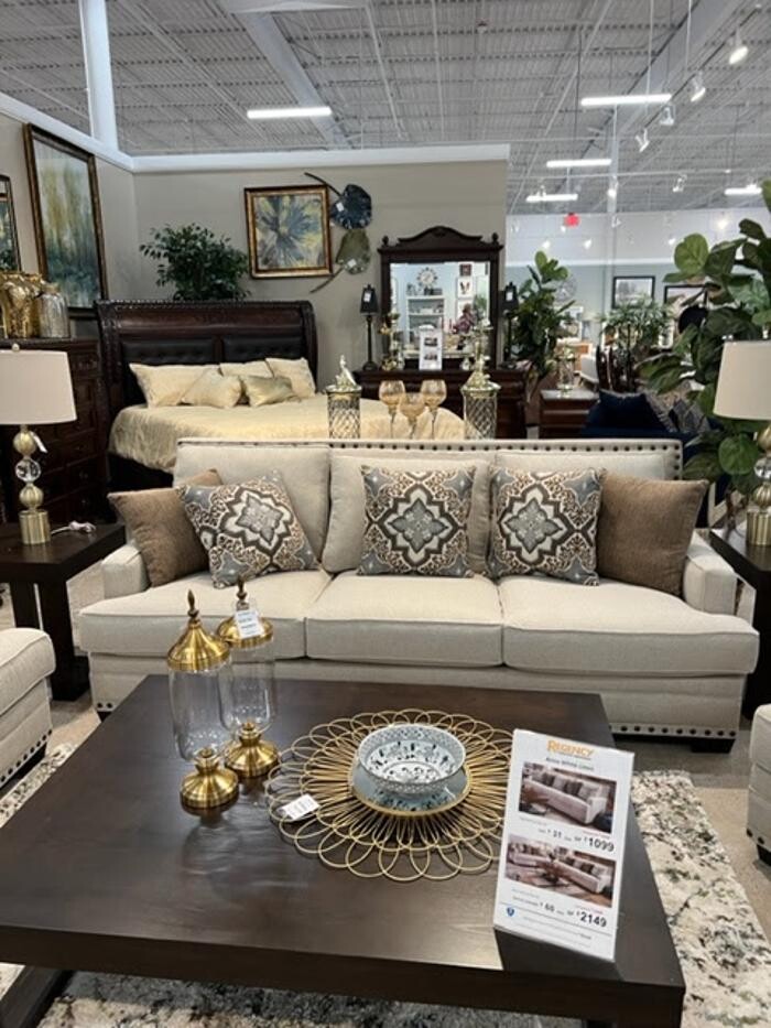 Images Regency Furniture