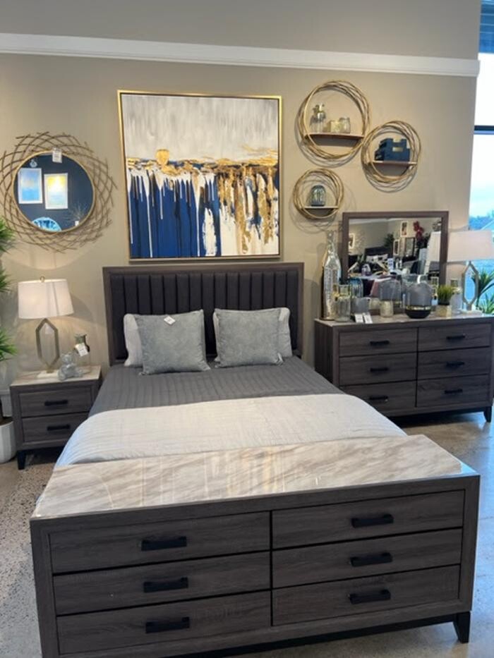 Images Regency Furniture