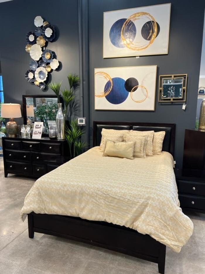 Images Regency Furniture