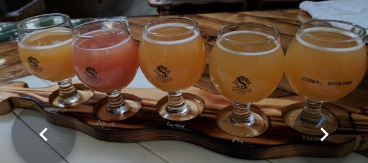 Images Serpentine Cider & Smokehouse