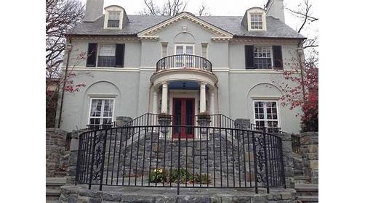 Images Rollins & Associates Inc.