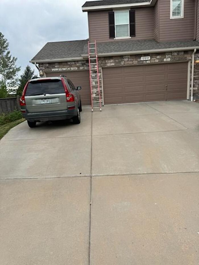 Images Your Roofer Inc
