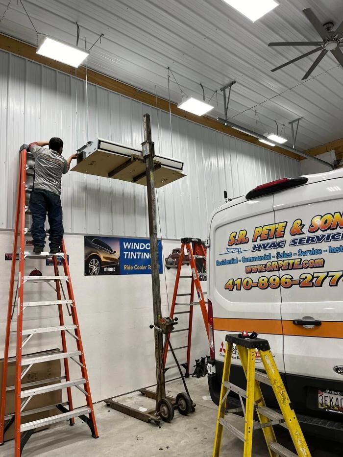 Images S.R. Pete & Sons Inc