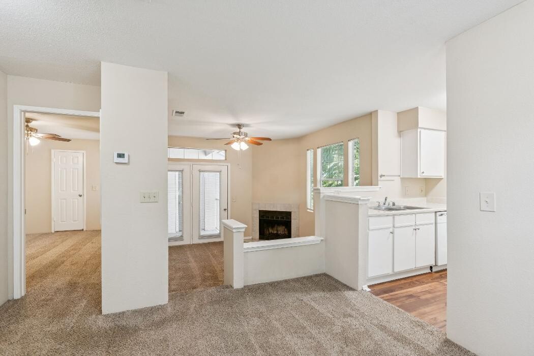 Images The Landing Apartments at Edgewater