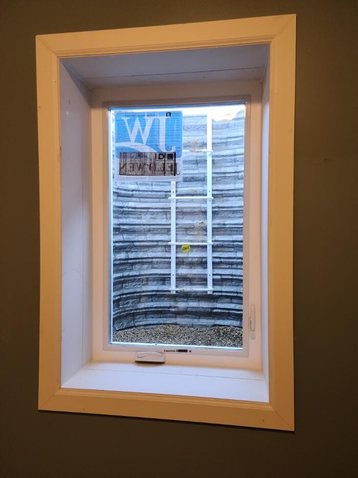 Images Discount Window