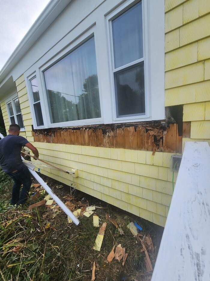 Images Leo's Painting and carpentry services