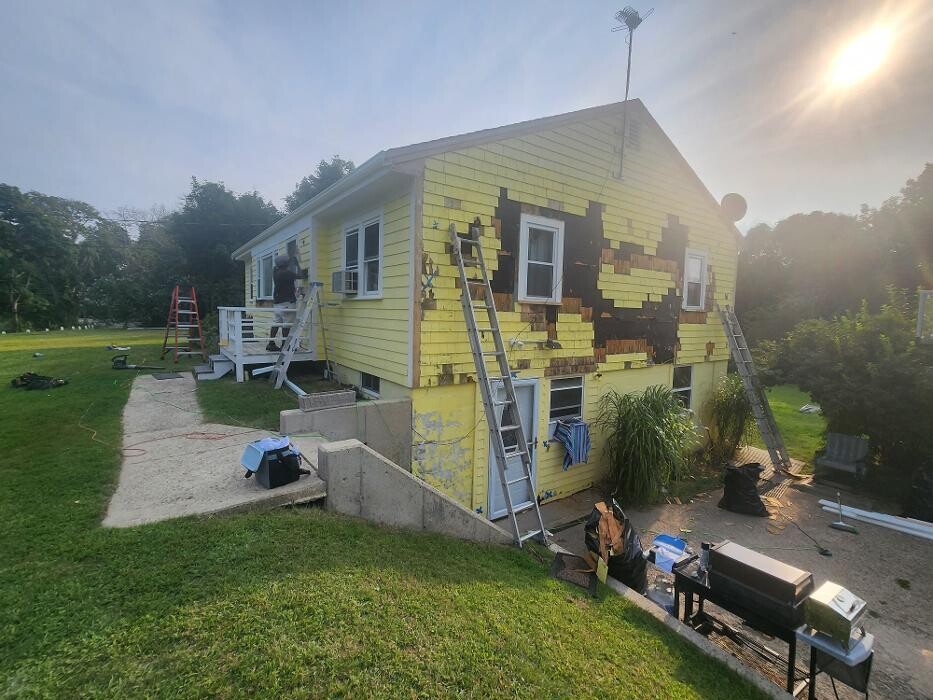 Images Leo's Painting and carpentry services