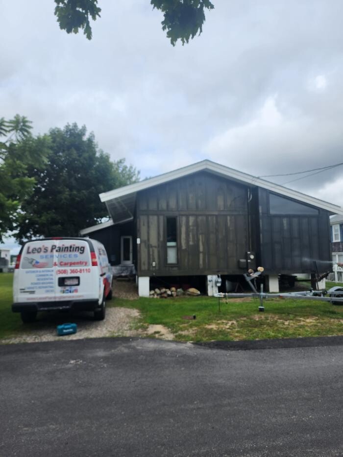 Images Leo's Painting and carpentry services