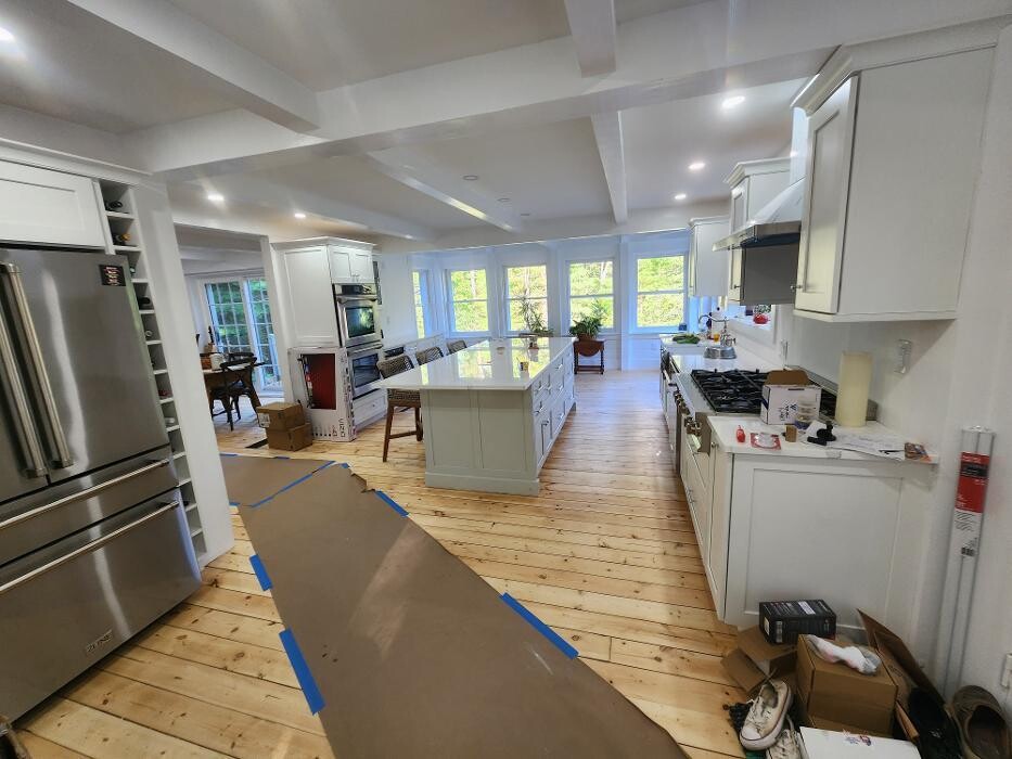 Images Leo's Painting and carpentry services