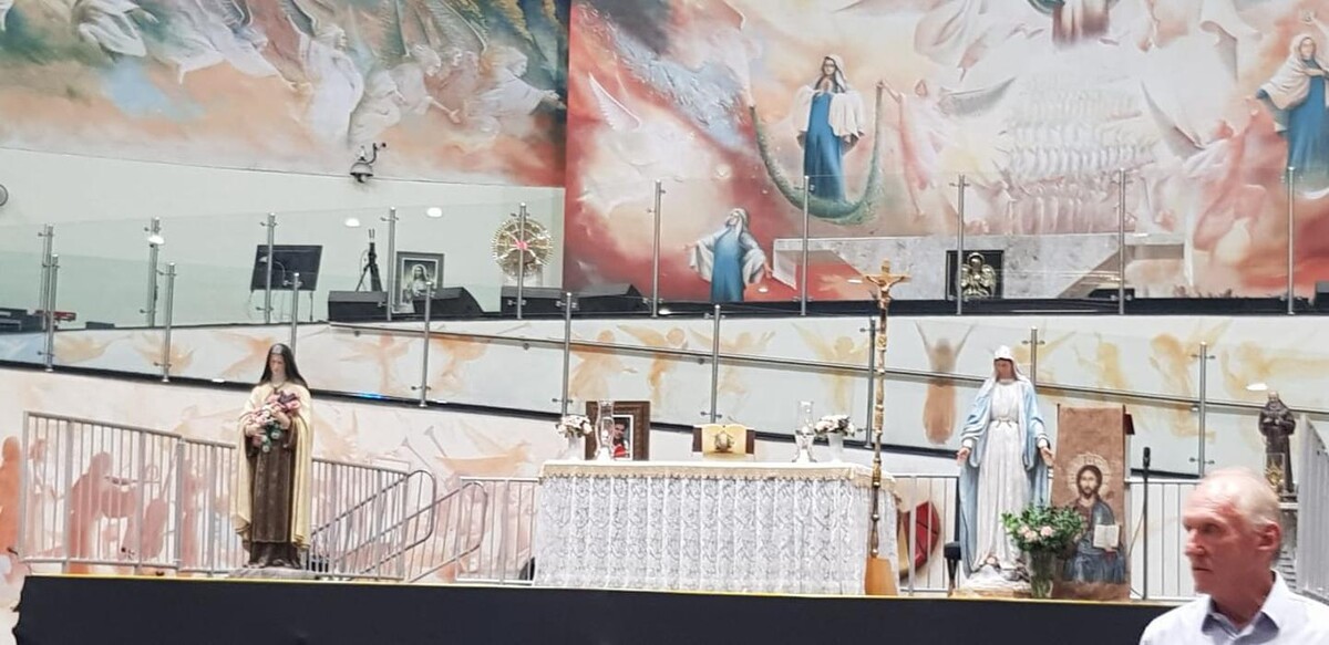 Images Leo's Painting and carpentry services