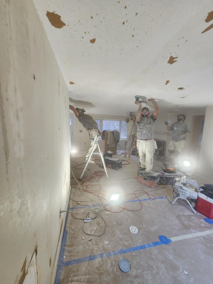 Images Leo's Painting and carpentry services