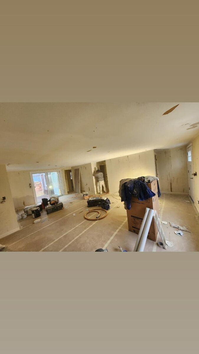 Images Leo's Painting and carpentry services