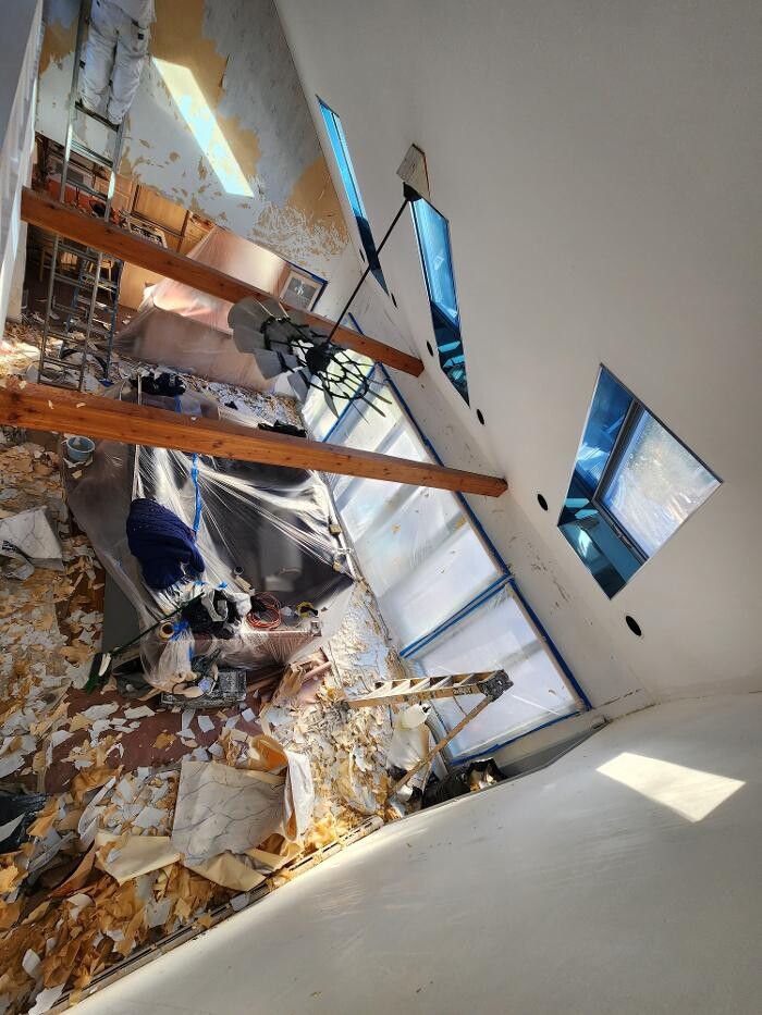 Images Leo's Painting and carpentry services