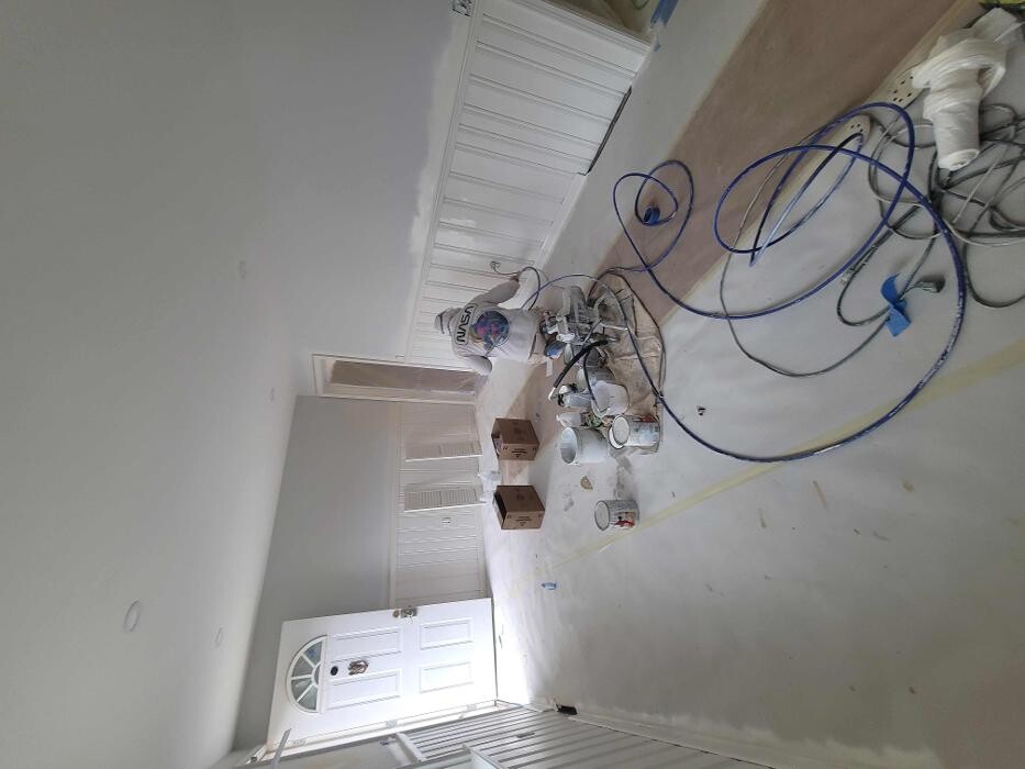 Images Leo's Painting and carpentry services