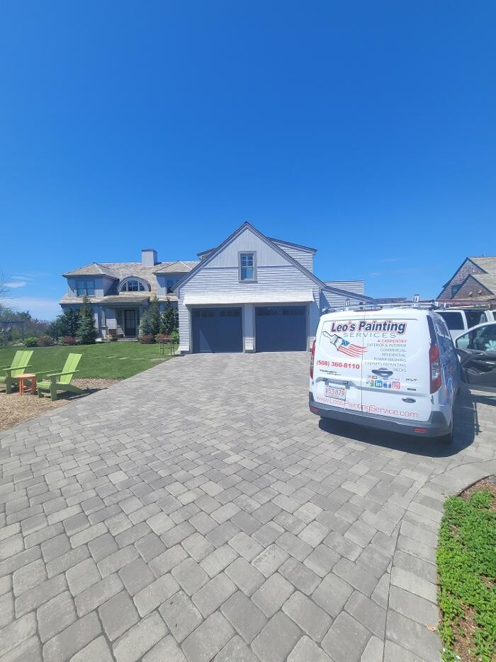 Images Leo's Painting and carpentry services