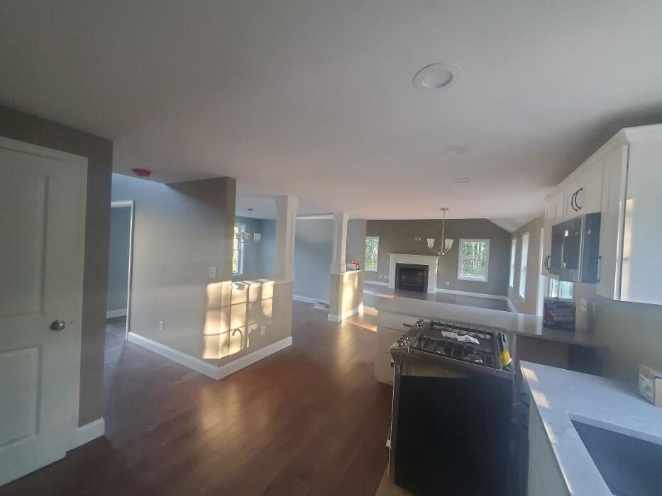 Images Leo's Painting and carpentry services