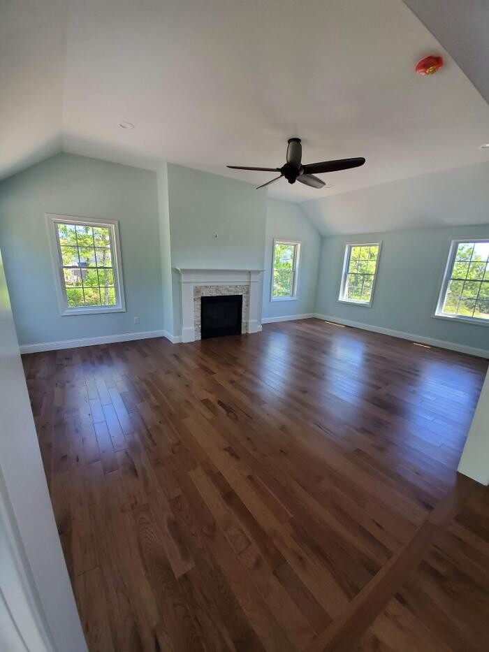 Images Leo's Painting and carpentry services