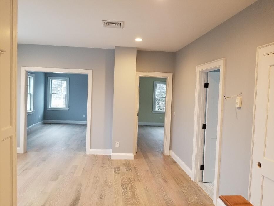 Images Leo's Painting and carpentry services