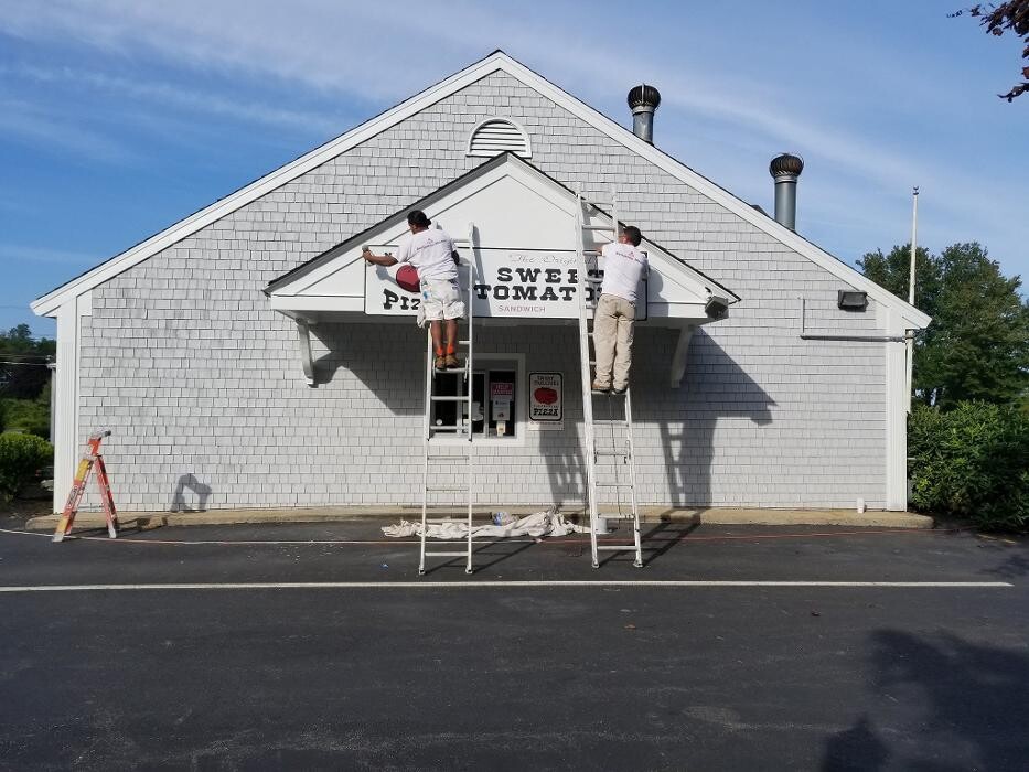 Images Leo's Painting and carpentry services
