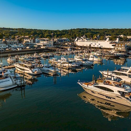 Images Danfords Hotel & Marina