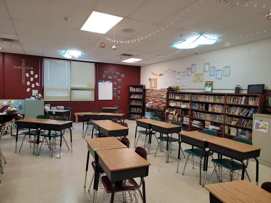 Images St. Francis Xavier Catholic School