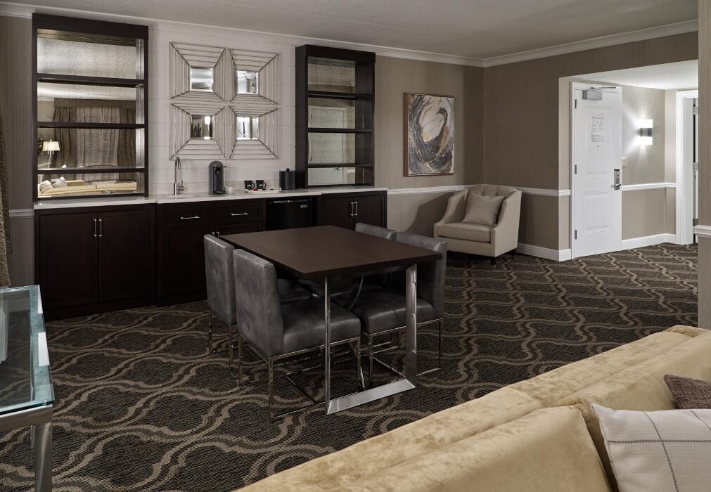 Images Oxford Casino Hotel