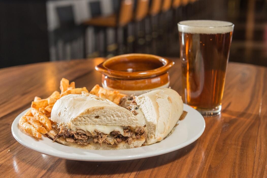 Images Churchill's Bourbon & Brew