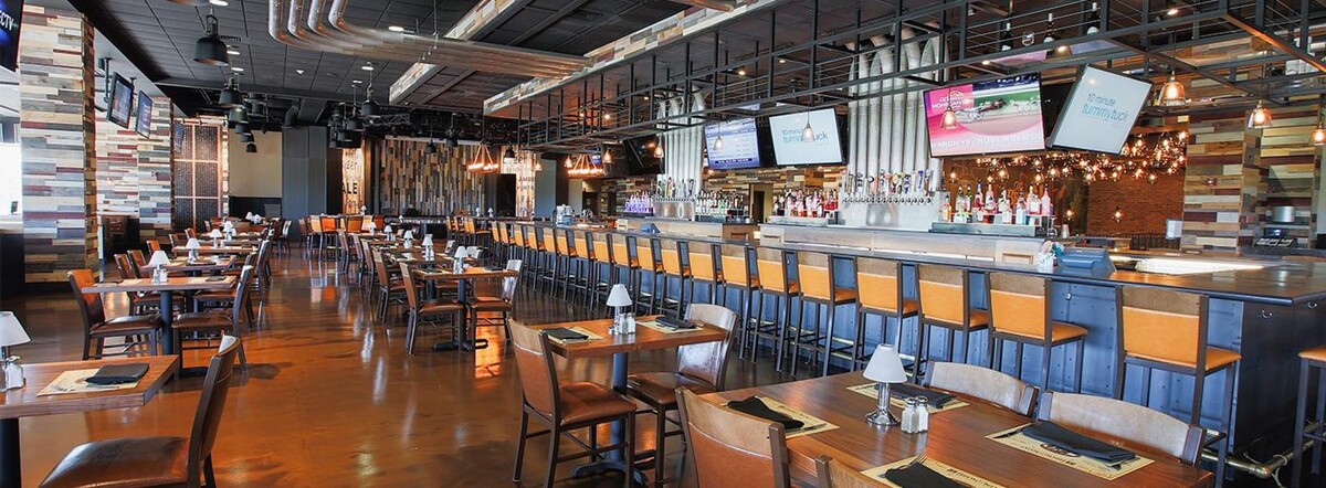 Images Churchill's Bourbon & Brew