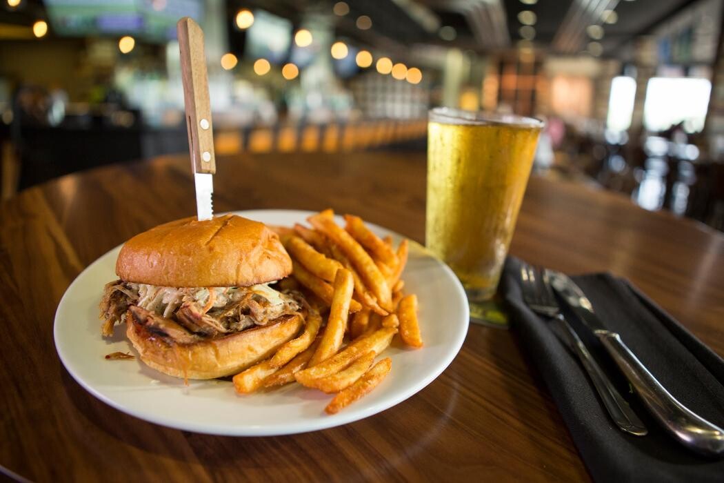 Images Churchill's Bourbon & Brew