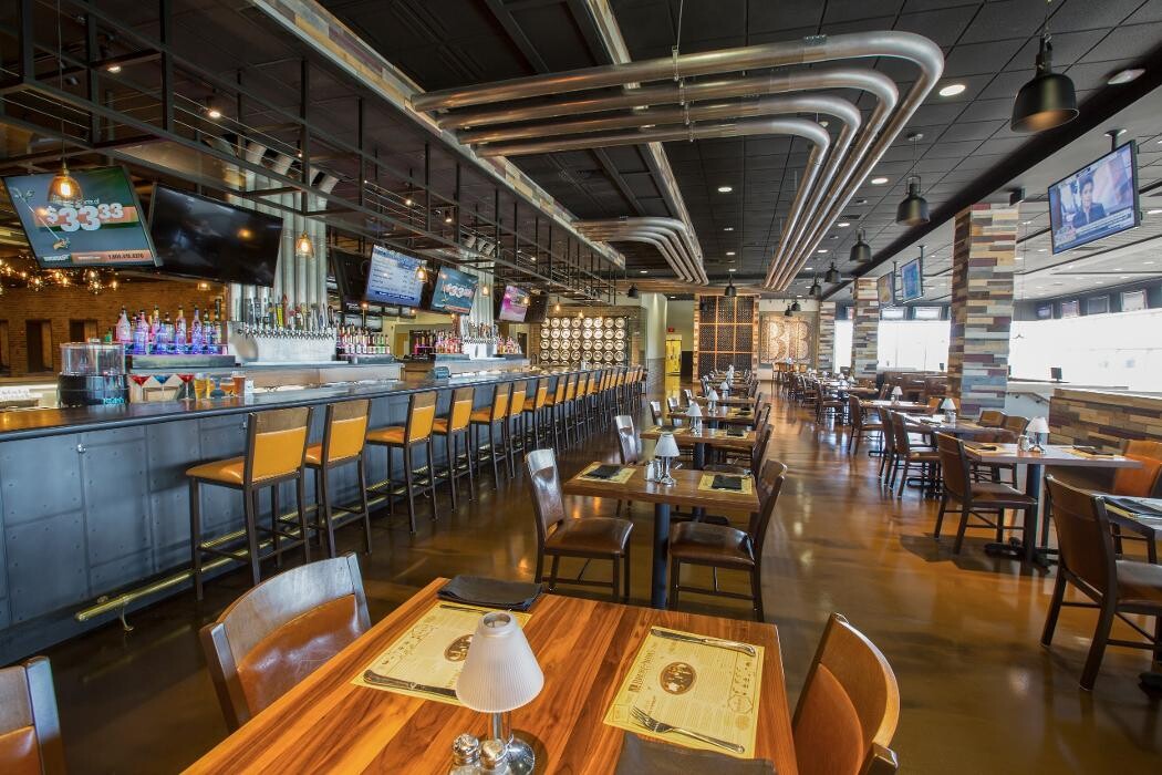 Images Churchill's Bourbon & Brew