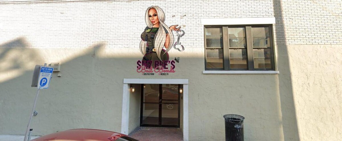 Images MzBee's Bail Bonds Services Miami - Bail Bondsman