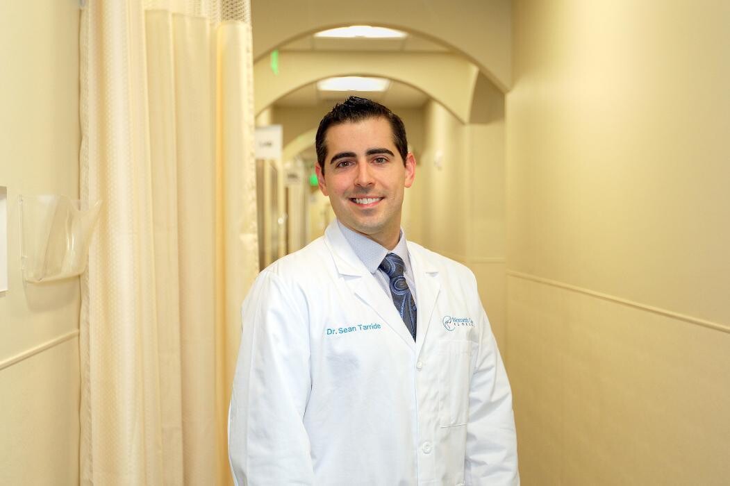 Images Sean Tarride, DO, FAOBOG