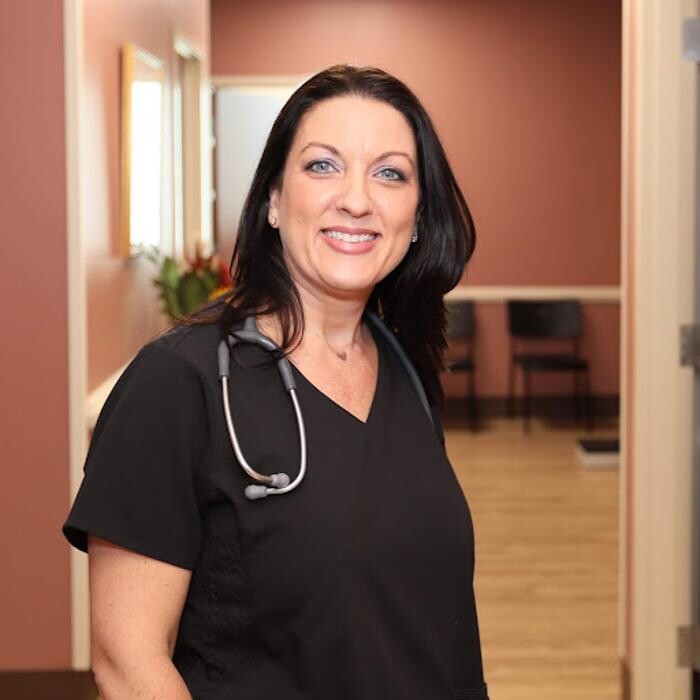 Nicole Gueli, APRN-C Logo