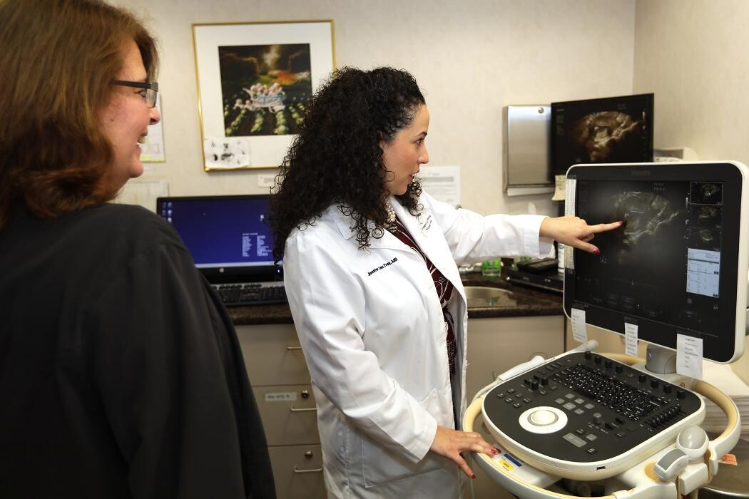 Images Jennifer Lopez Troy, MD