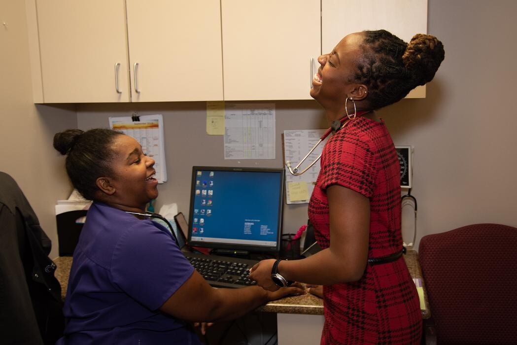 Images Lauren A. M. Davis, MD, FACOG