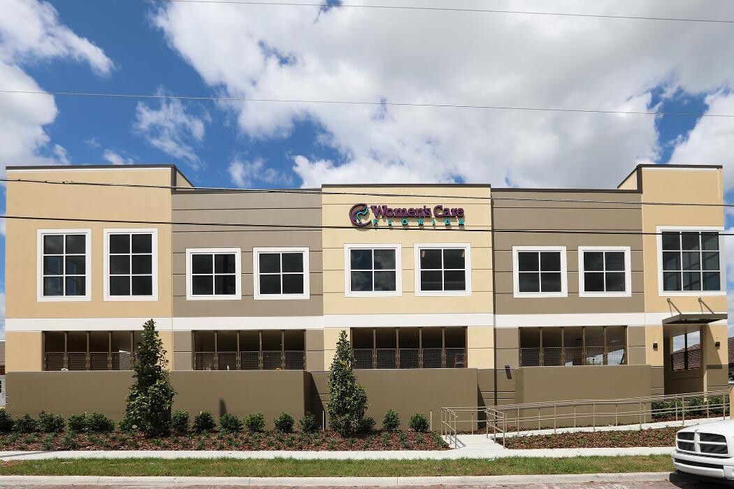 Images William Scott, MD, FACOG