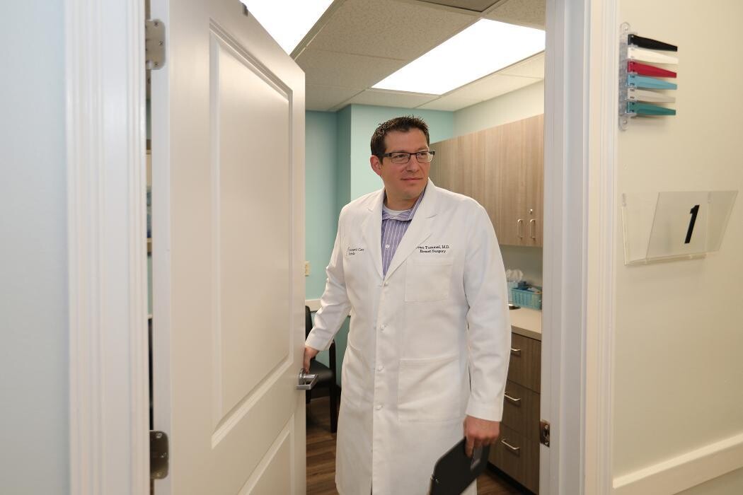 Images Evan Tummel, MD
