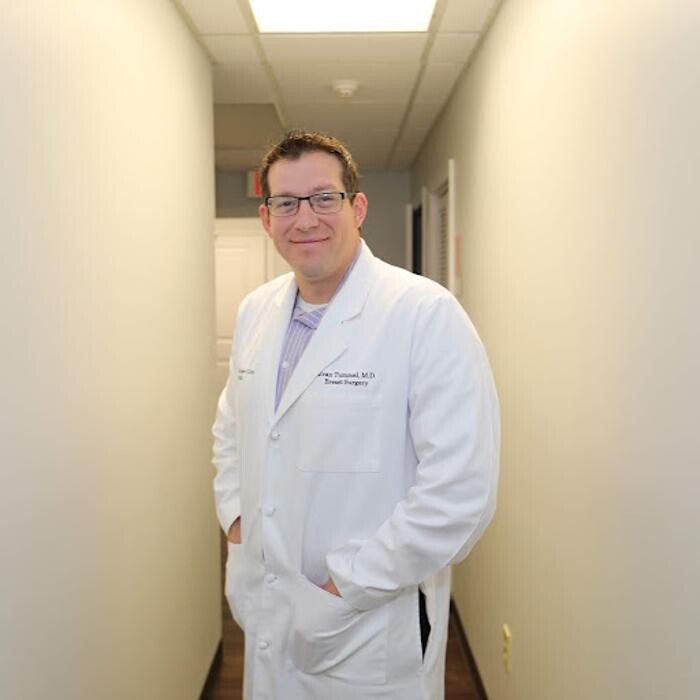 Evan Tummel, MD Logo