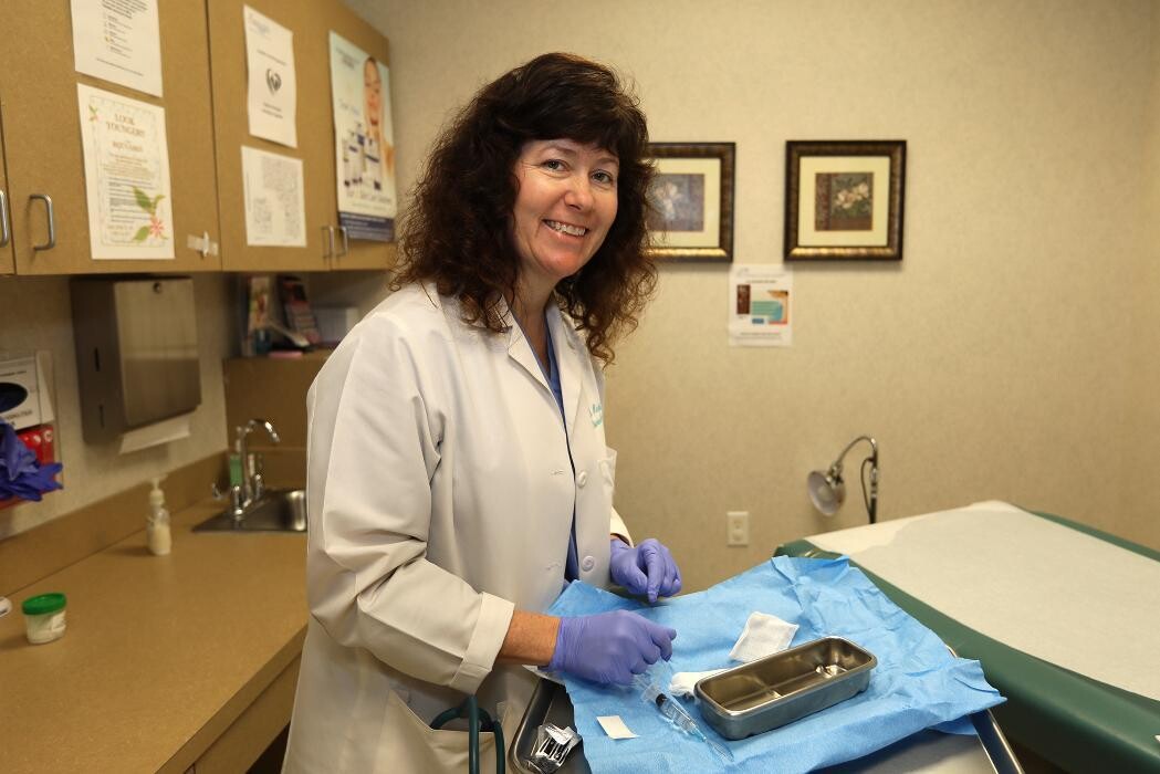 Images Heidi H. Arnold, MD
