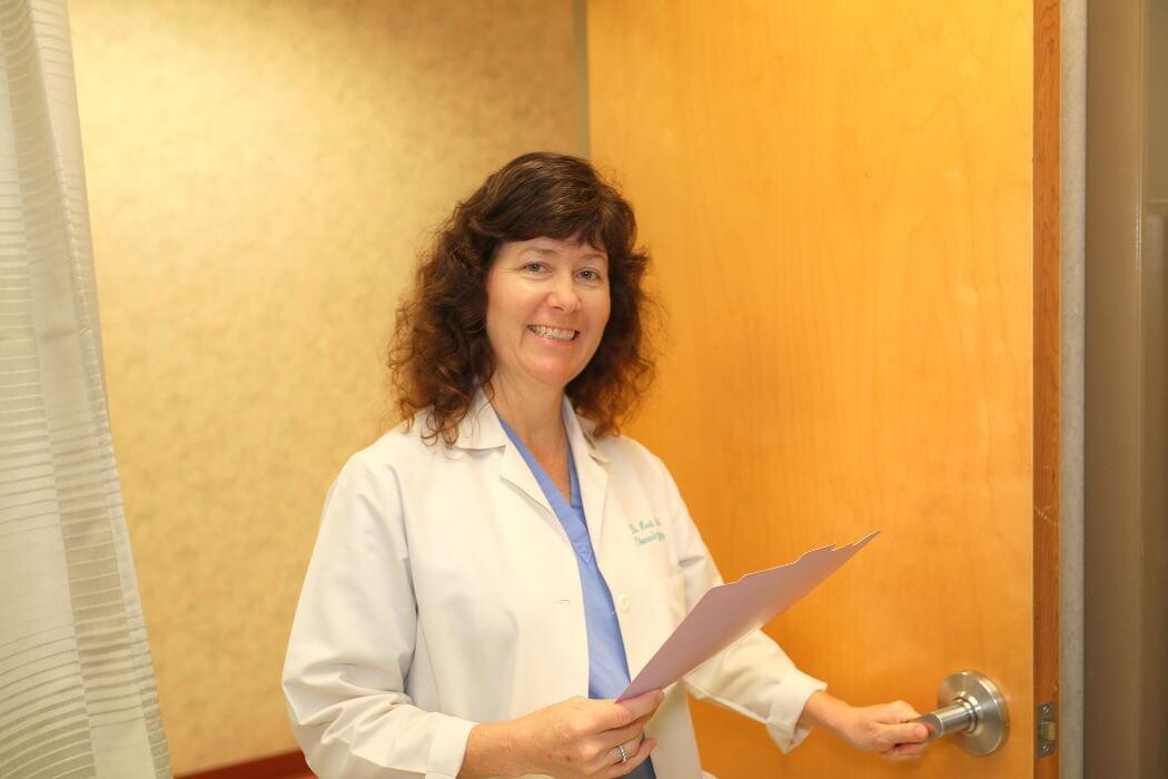 Images Heidi H. Arnold, MD