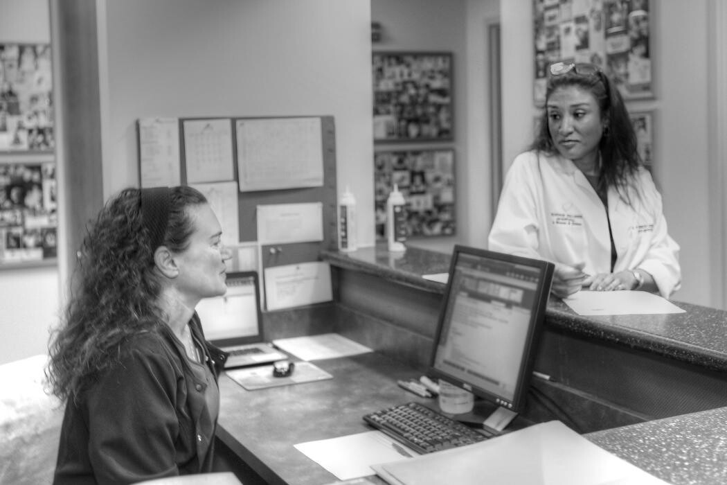 Images Ann Marie D'Heureux-Jones, MD, FACOG