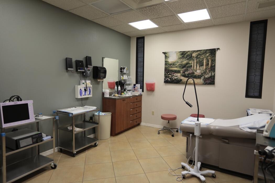Images Rebecca L. Weber, MD, FACOG