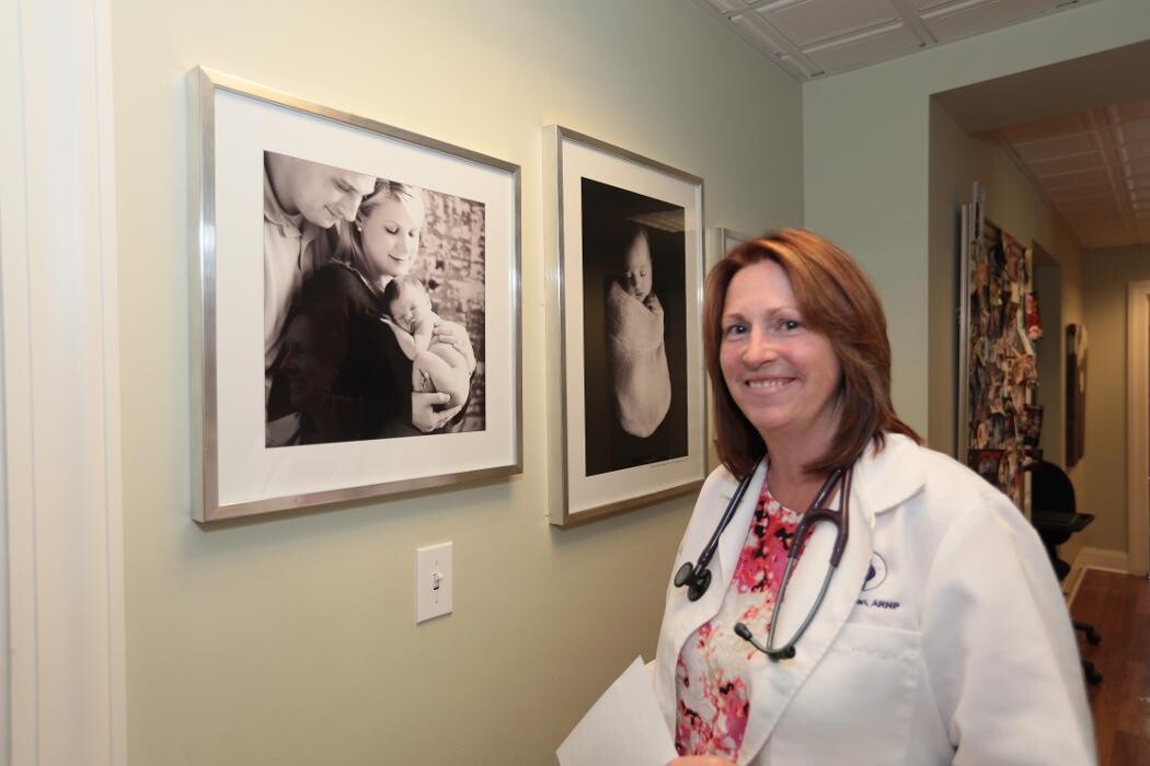 Images Deann Ryan, APRN, CNM