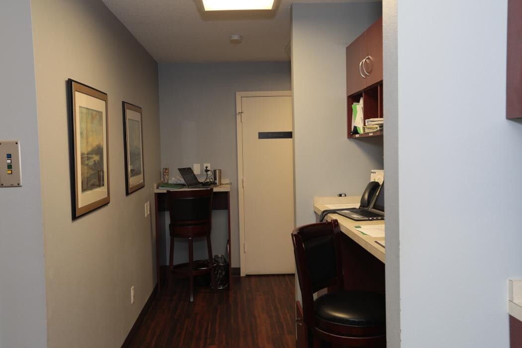 Images Beth Diner, MD