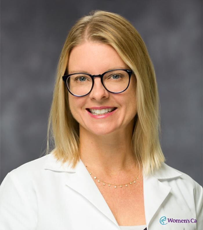 Images Amy W. Wrennick, MD